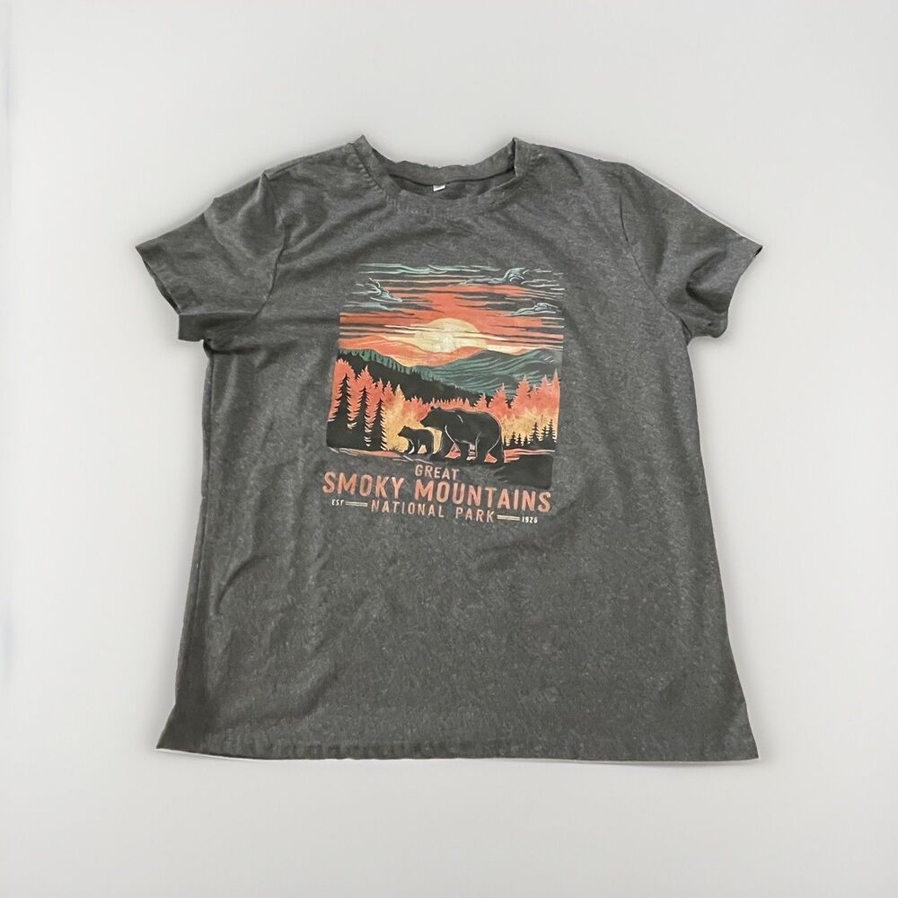 Great Smoky Mountains National Park T-Shirt Large Charcoal Heather Bear Sunset